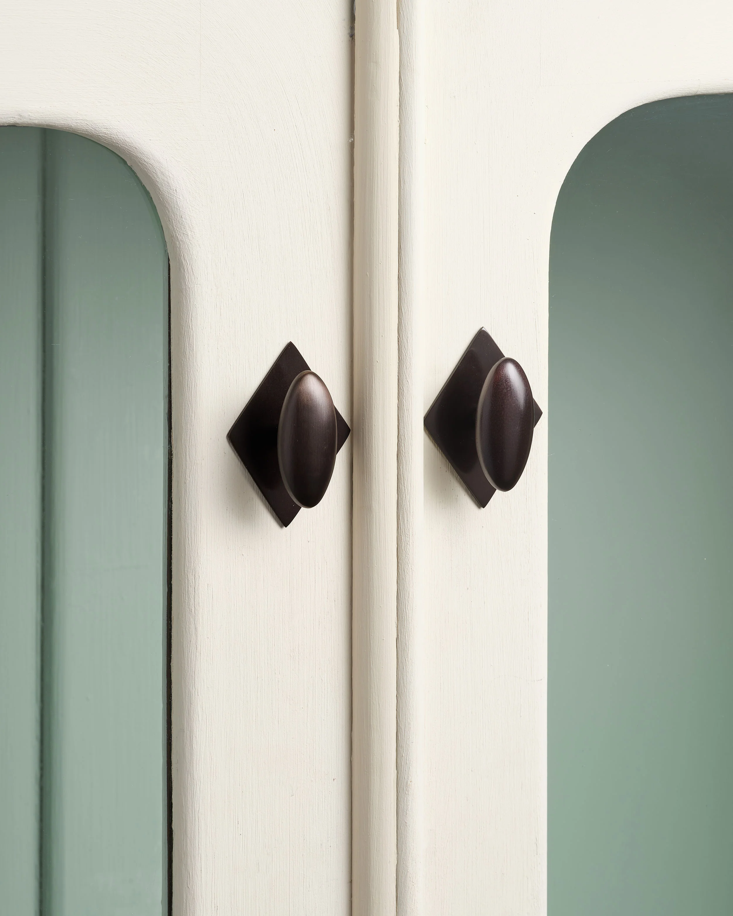 Blackened Bronze Oval Knob - Image 3