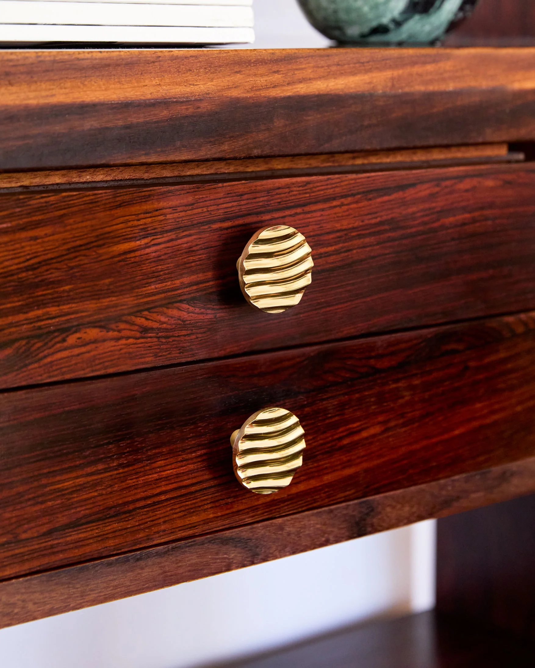 Medano Knob, Polished Brass - Image 3